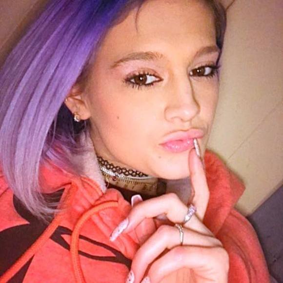 Meet your Posher, Jorden - Picture 1 of 1